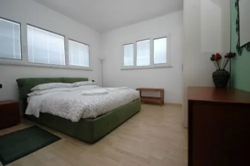 Il Terrazzo Appartamento Casorate Sempione 0*,